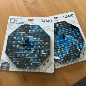 2 pop bubble toys